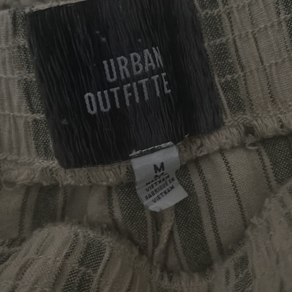 pants - Picture 3 of 5